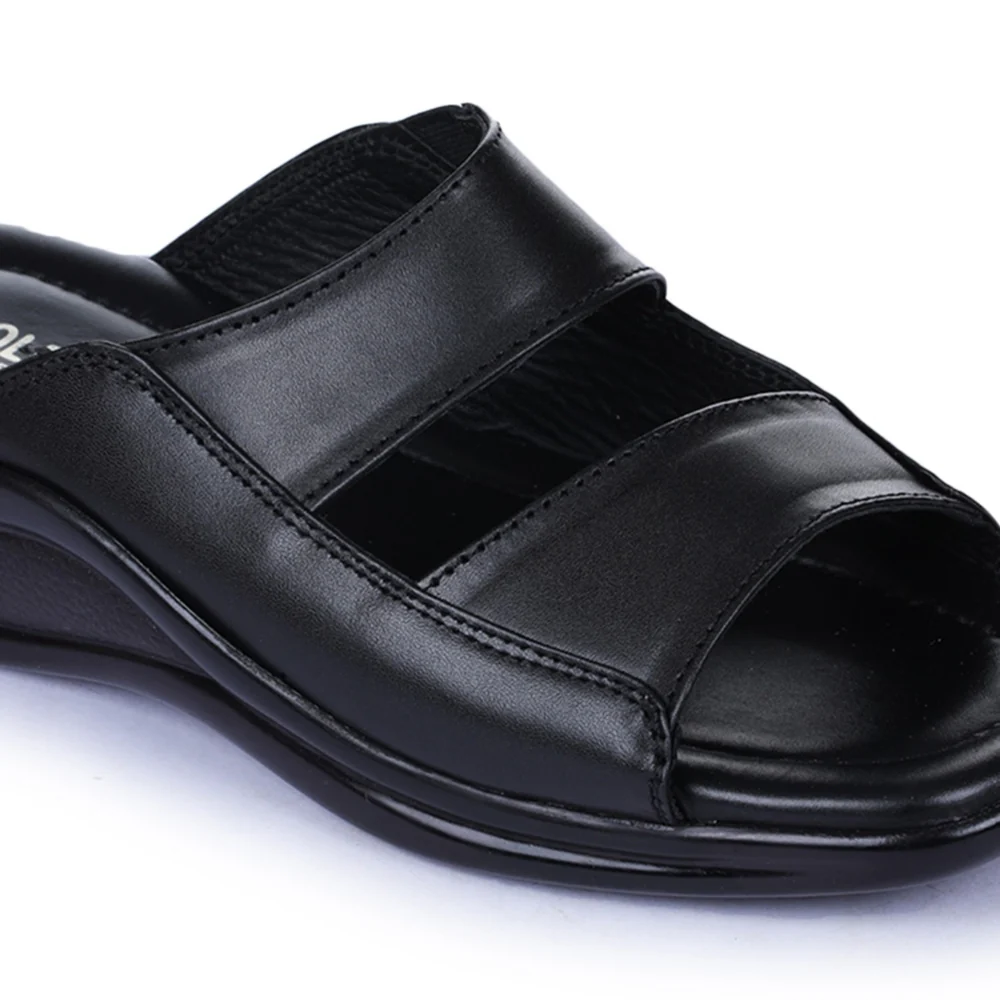 Coolers Casual Black Slippers For Men 2013-10 By Liberty - Image 5
