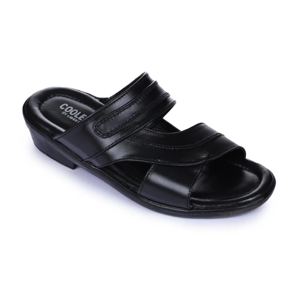 Coolers Casual Black Slippers For Men 7153-37 By Liberty