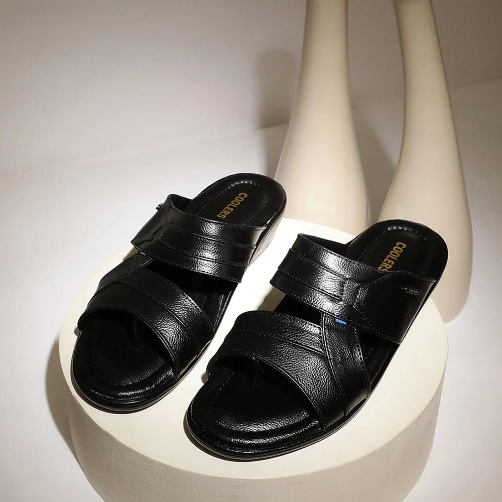 Coolers Casual (Black) Slippers For Men 7153-601 By Liberty - Image 3