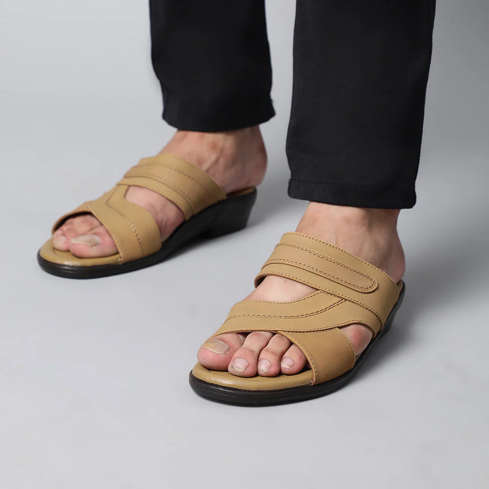 Coolers Casual Brown Slippers For Men 7153-37 By Liberty - Image 5