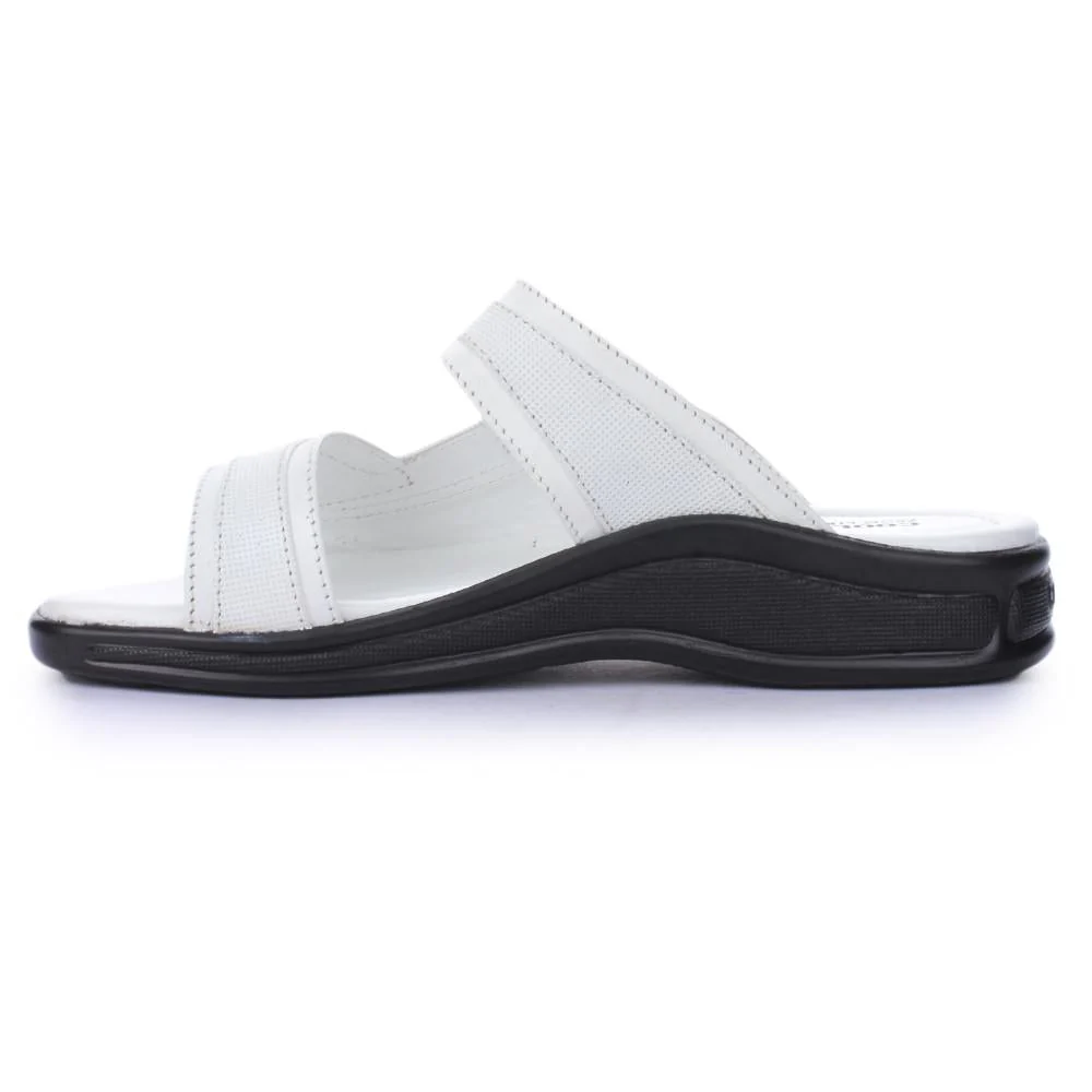 Coolers Casual White Slippers For Men 2050-01 By Liberty - Image 2