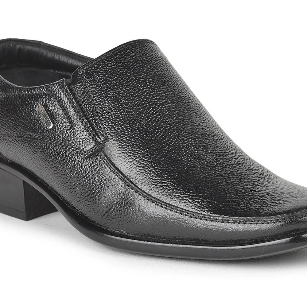 Fortune (Black) Formal Moccasin Shoes For Men AGK-309 By Liberty - Image 4