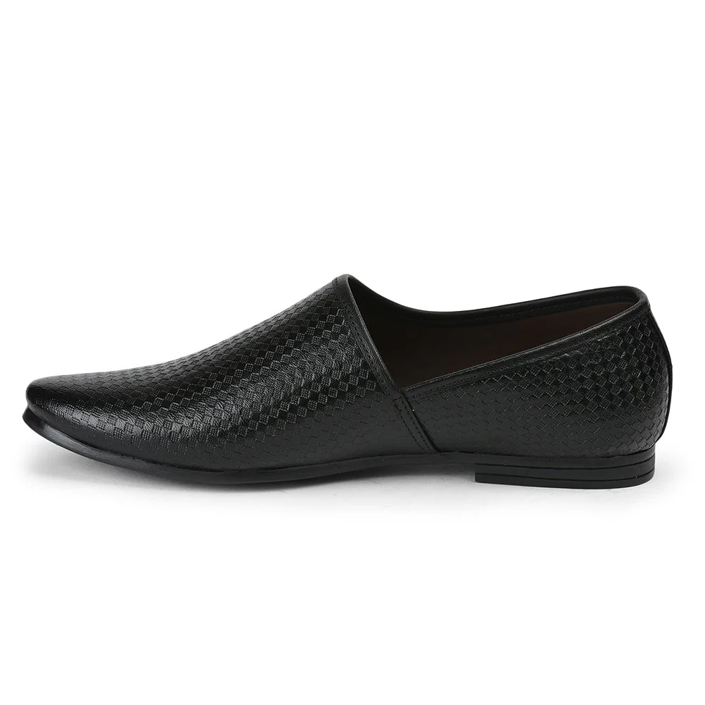 Fortune By Liberty Men VCL-47 Black Casual Non Lacing Shoes - Image 3