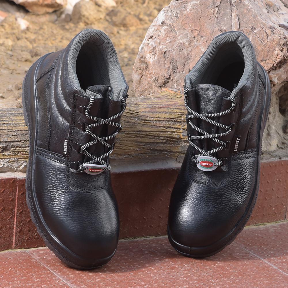 Freedom By Liberty Mens SURAKSHAAC Black Safety Lacing Shoes - Image 3
