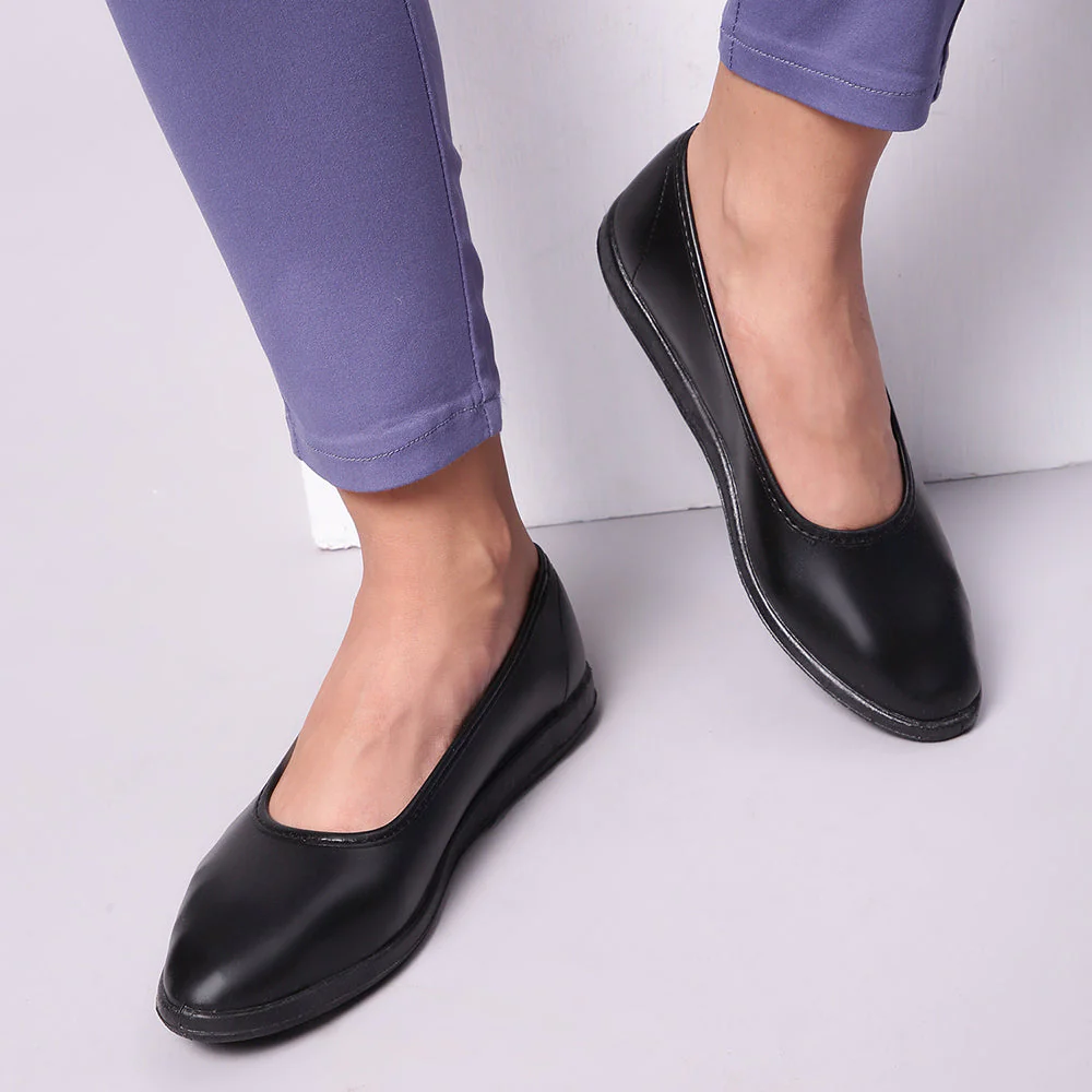 Gliders (Black) Casual Ballerina Shoes For Women BELLY By Liberty - Image 3