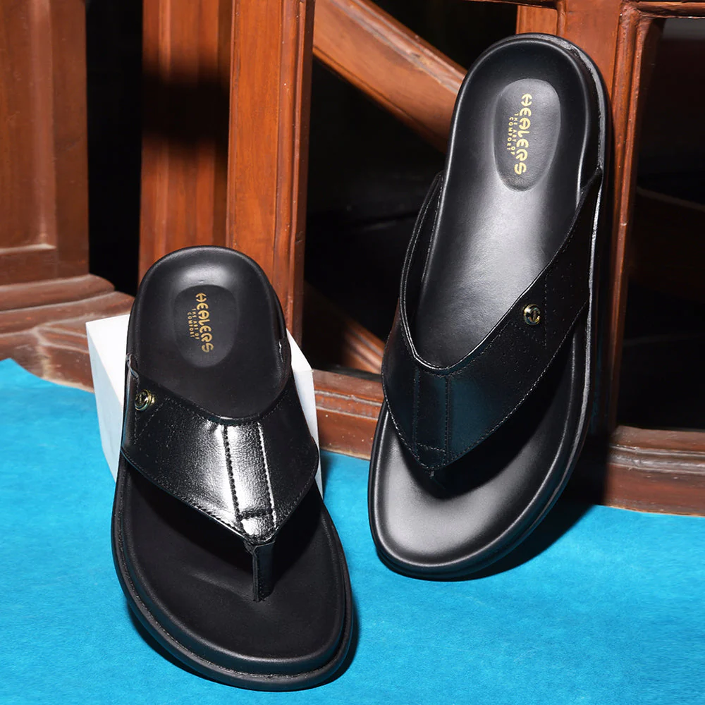 Healers Casual Black Slippers For Men LEEKS-1 By Liberty - Image 4