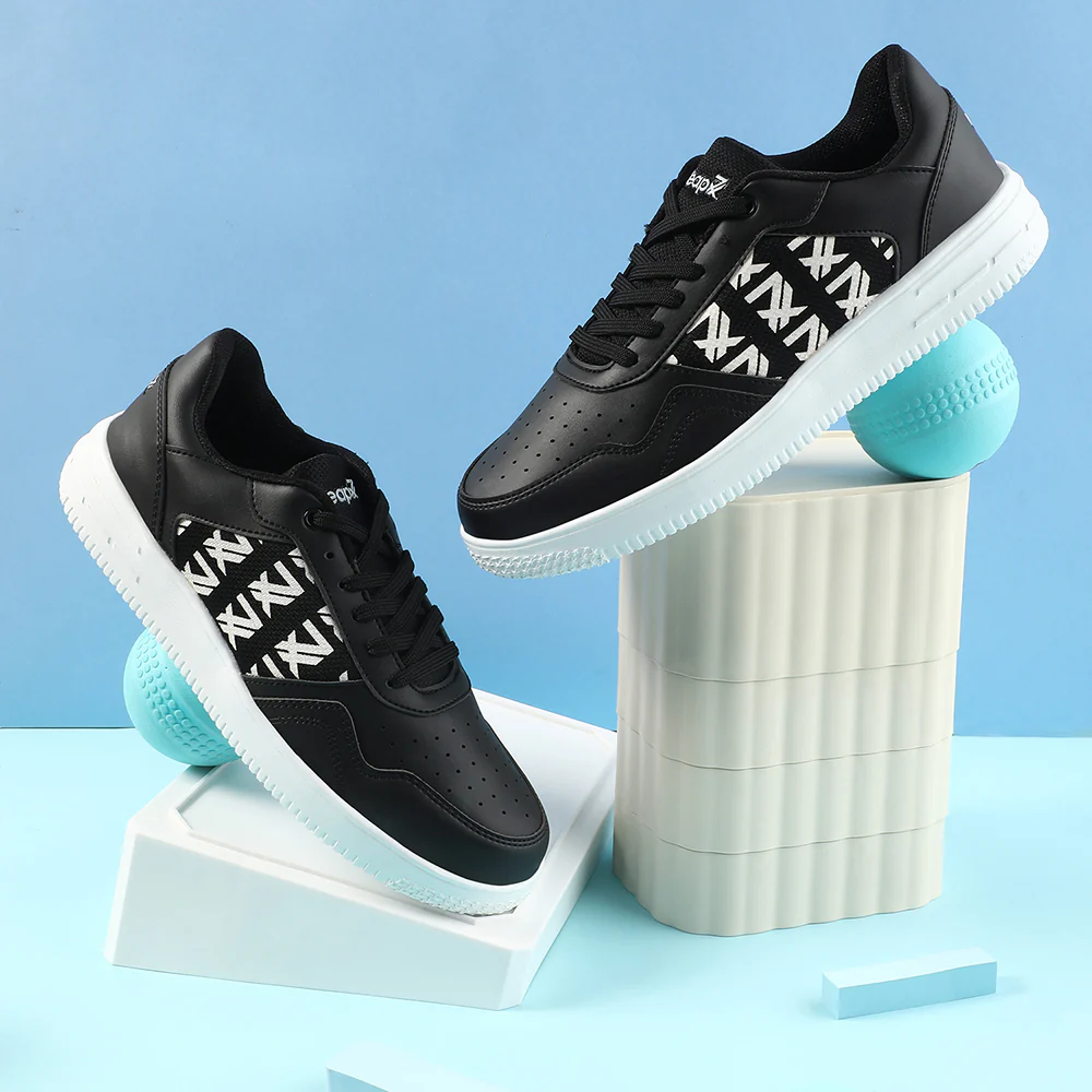 Leap7x Black Casual Lacing Sneakers For Men SNOOKIS By Liberty - Image 4