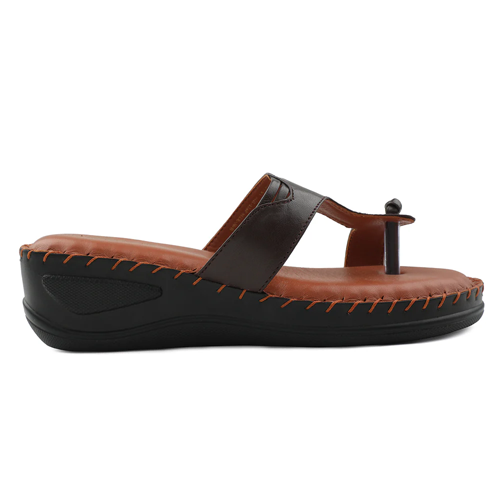 Senorita Brown Casual Toe Ring Sandal For Women AGL-124P By Liberty - Image 2