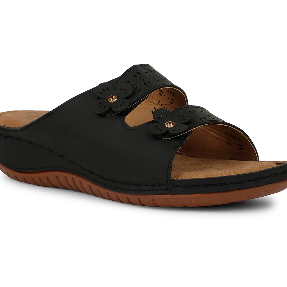 Senorita Casual Black Slipper For Women S624-07 By Liberty - Image 5