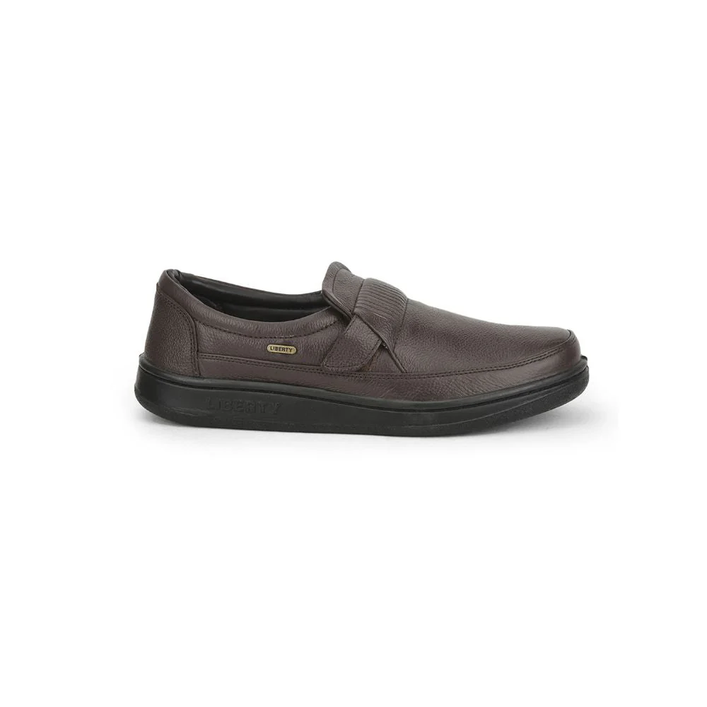 Warrior Casual Non Lacing Shoes For Men (Brown) 2078-59 By Liberty - Image 2