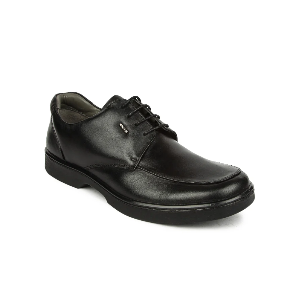 Windsor Black Lacing Formal Shoes For Men 2046-01 By Liberty